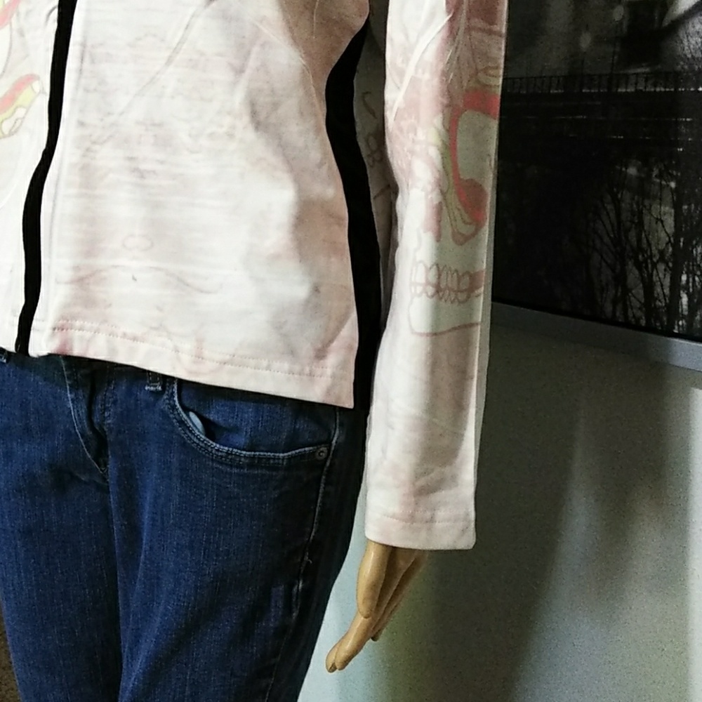 Jacket - Picture 2 of 6